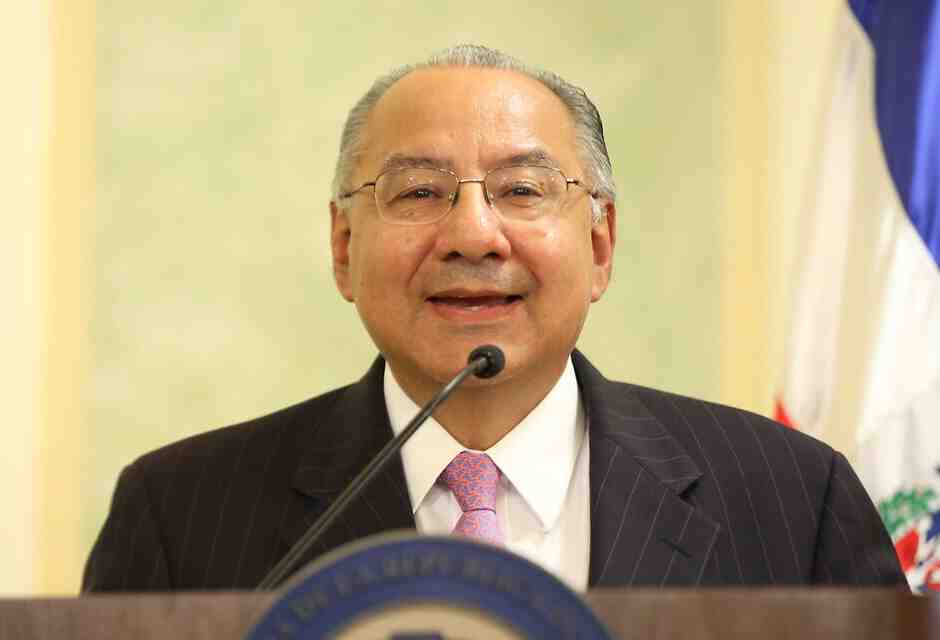 L’ambasciatore americano che odiava l’America e spiava per Cuba