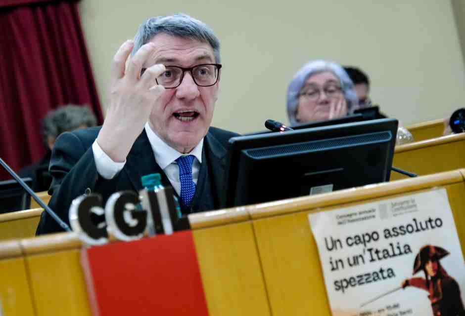 “Fermare Meloni”. Da Landini e don Ciotti fino Rosy Bindi e Anpi: in arrivo i comitati contro il premierato