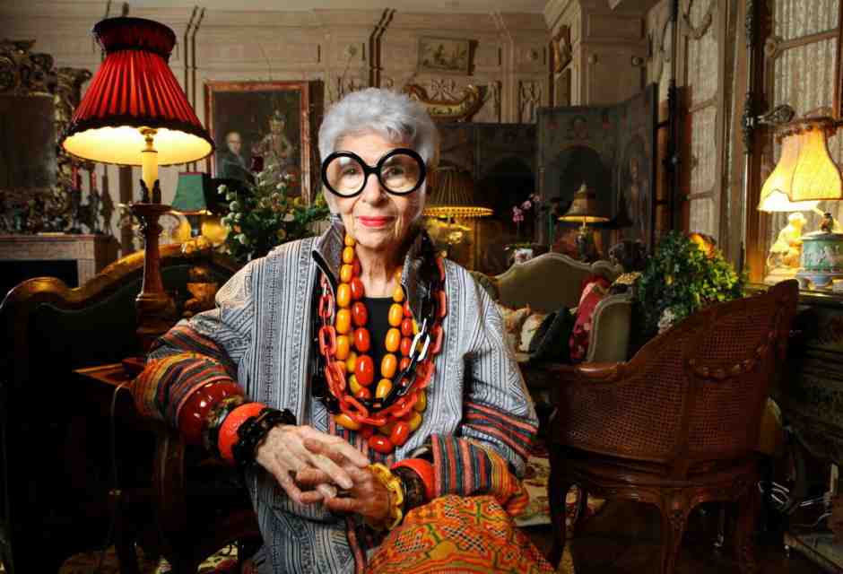 Addio Iris Apfel, 102 anni di stile