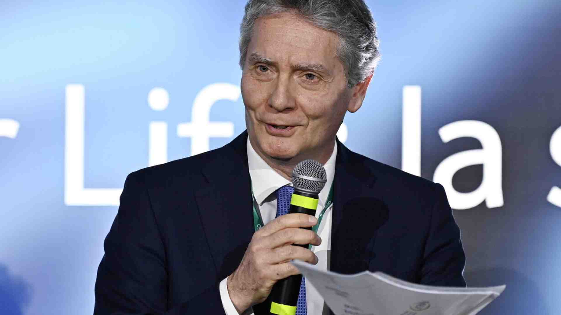 Ragionier Mazzotta che fa, lascia?