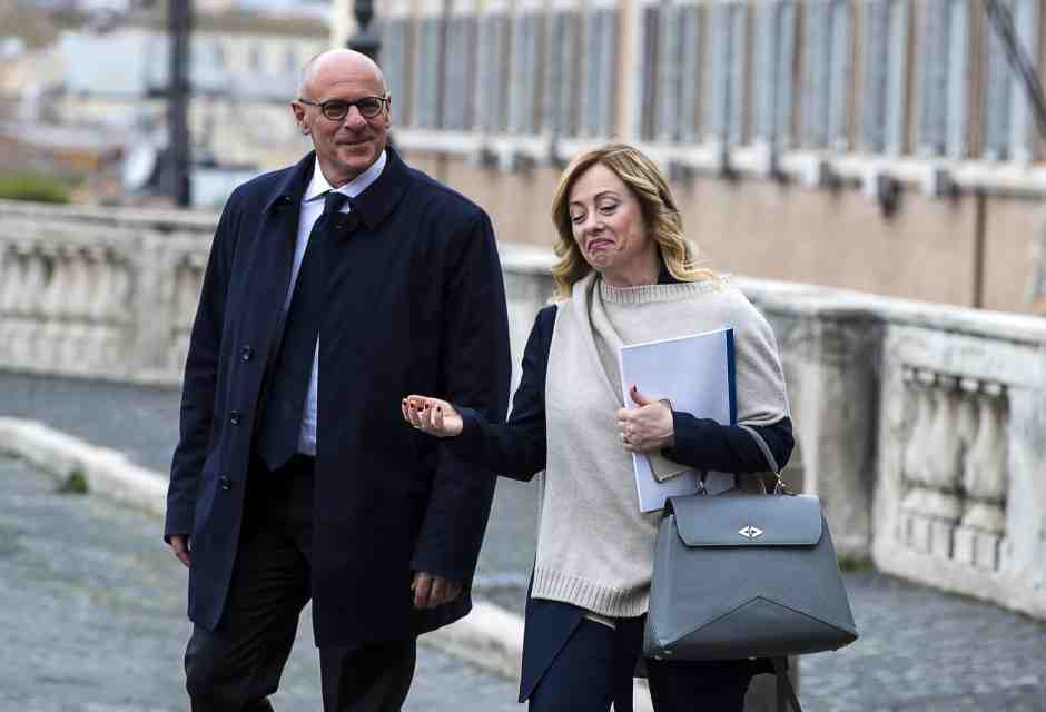 "Cara Giorgia serve democrazia nel partito". La riunione carbonara della minoranza di Fratelli d'Italia