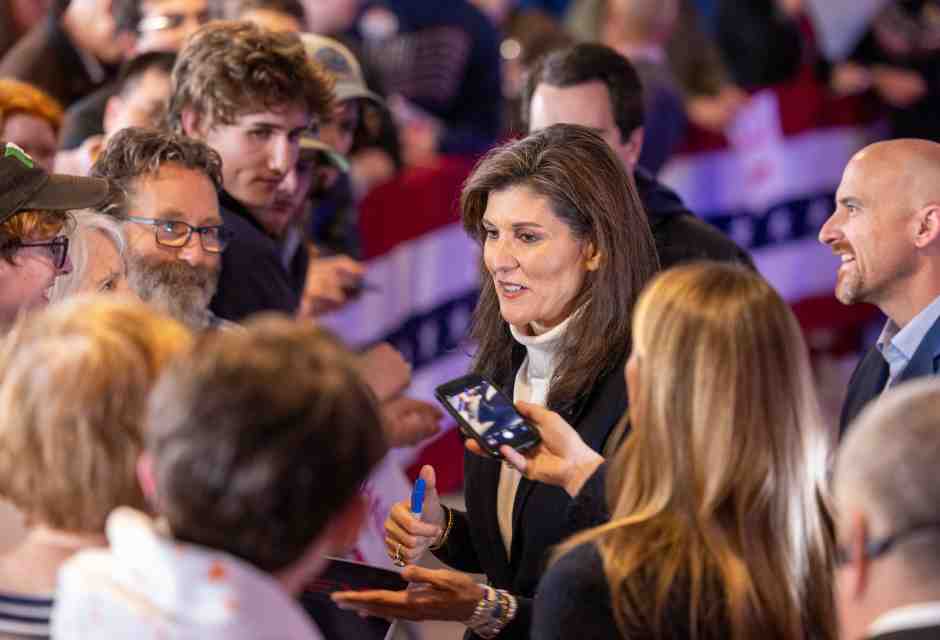 Il senso della vittoria di Nikki Haley nella "palude" di Washington DC