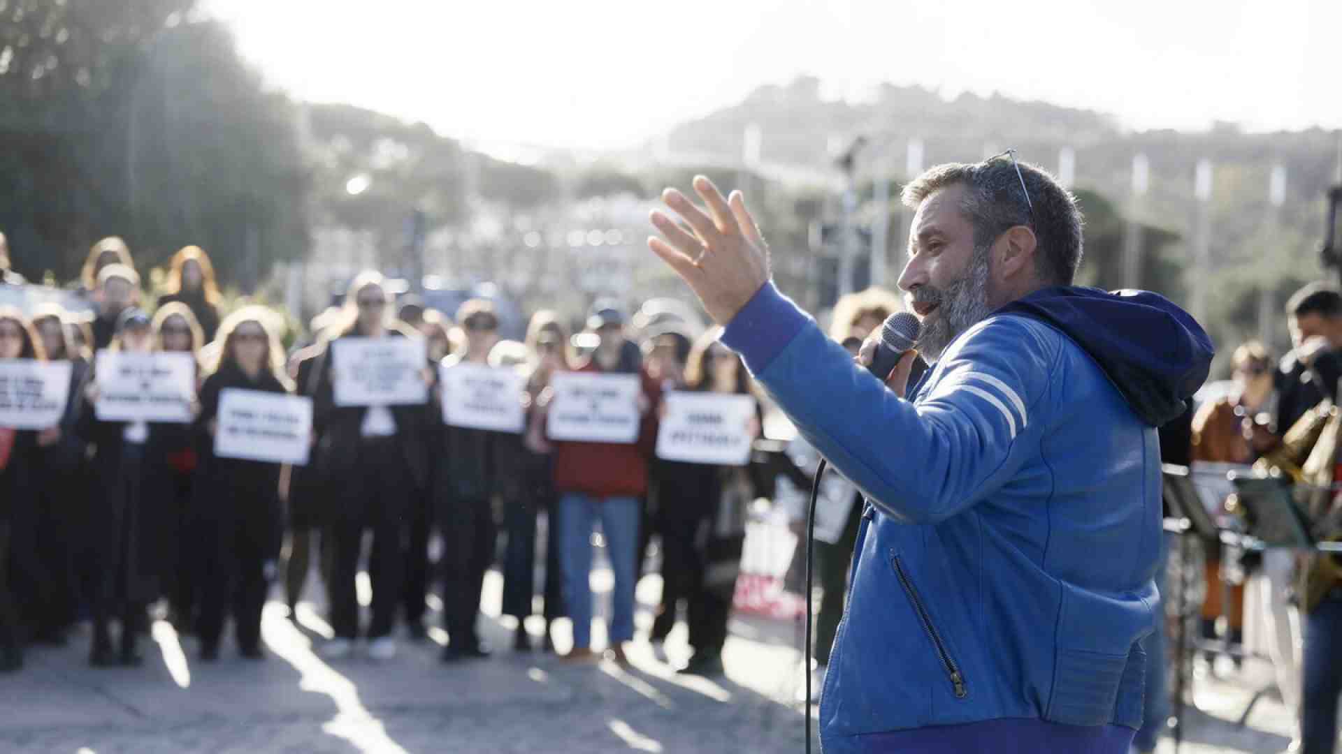 Artisti contro Zinga. Continua la protesta contro il trasloco dell’Officina Pasolini
