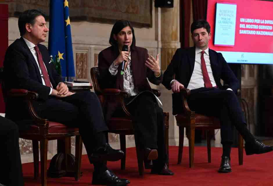 Obiettivo: accontentare i 5s. Oggi Schlein vede Chiorazzo per chiedergli di ritirarsi