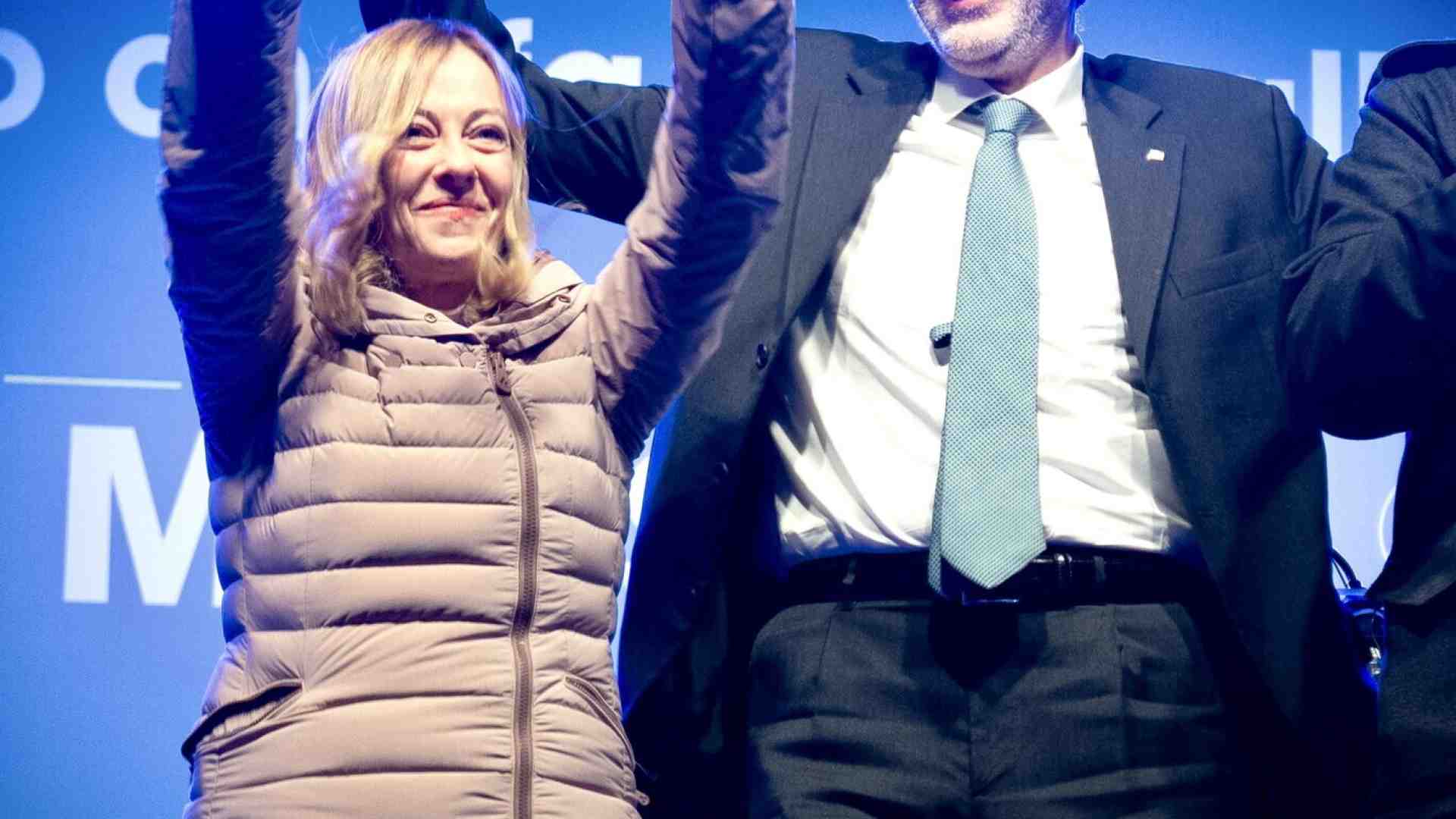 Abruzzo dolce per Meloni: riconfermato Marsilio, niente spallata al governo