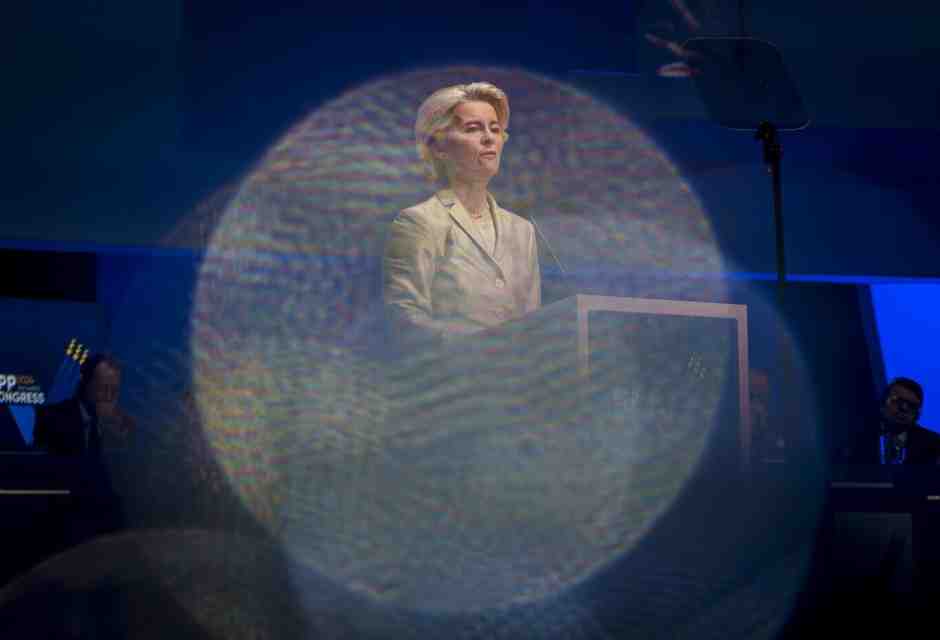 La conferma di Ursula von der Leyen non è così scontata. Lo scetticismo di Renzi e Macron