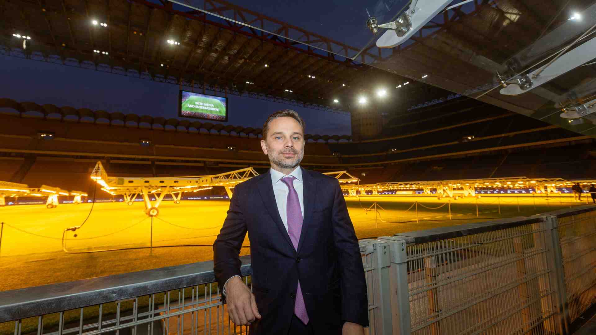 Lo scontro sulle case green all'Europarlamento e le indagini sul Milan