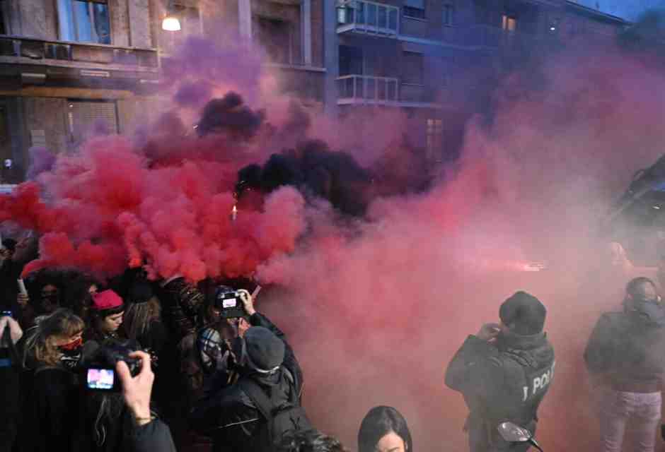 8 marzo, che orrore. Da Parigi a Berlino, le donne ebree aggredite e messe in salvo dalla polizia