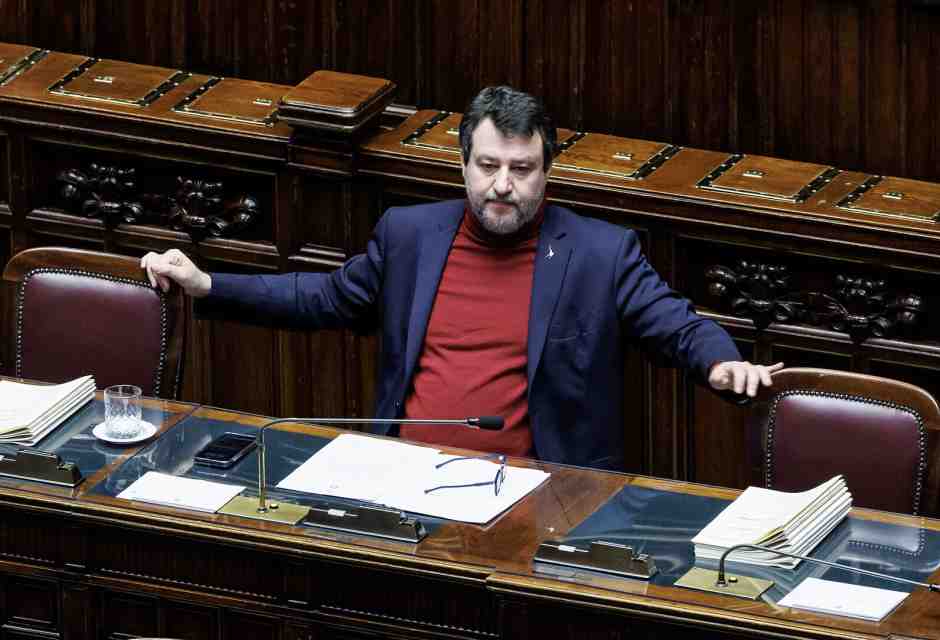 Senza il nome di Salvini la Lega guadagna un punto e mezzo. Lo rivela un sondaggio interno