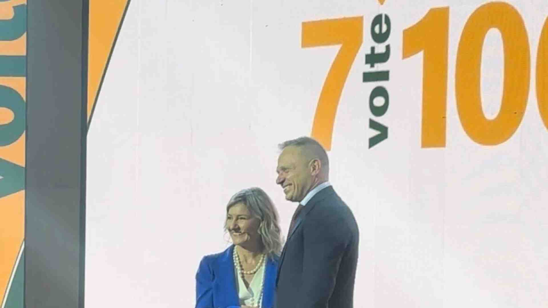 Lollobrigida e i bagni di realtà sovranisti di fronte al metodo McDonald’s