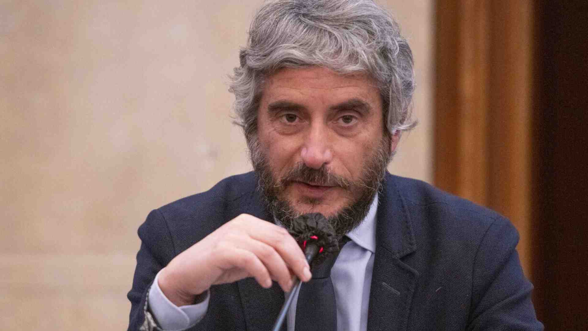 Palmaroli (Osho): "Mi si chiede equidistanza nella satira solo perché sono di destra"