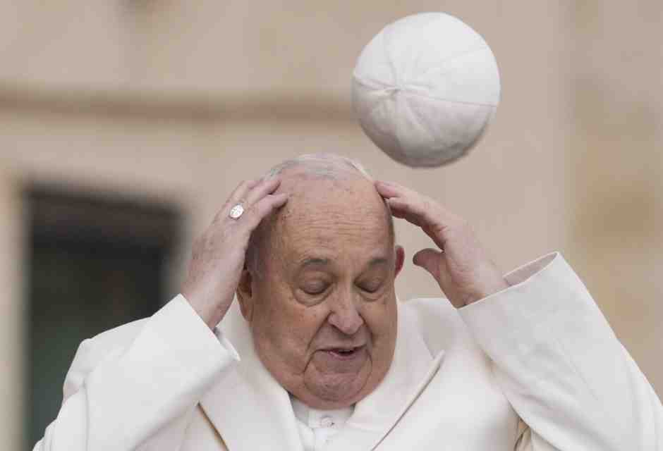 Le bandiere bianche di Papa Francesco