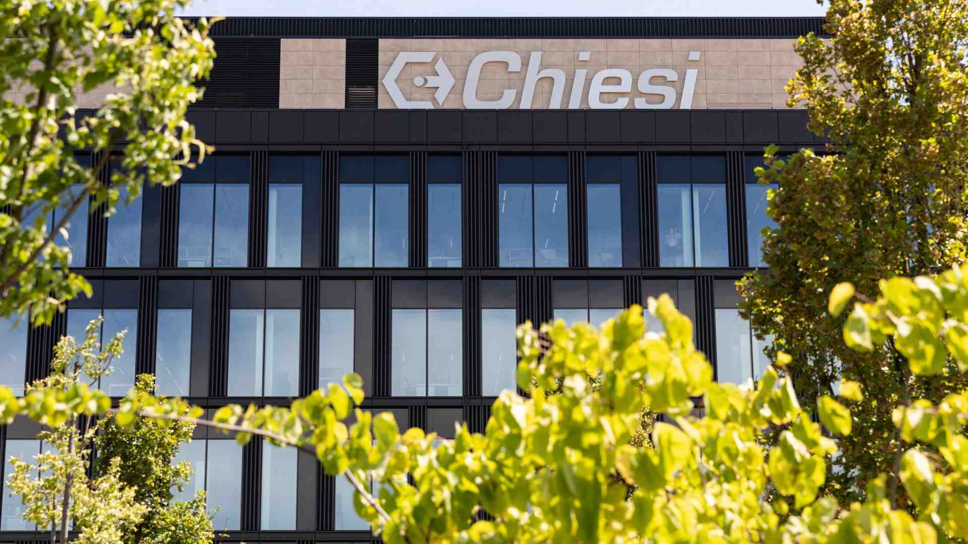 Novartis e Chiesi sostengono la genitorialità