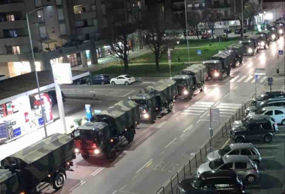 La giornata nazionale in memoria delle vittime del Covid. Mattarella: "Abbiamo vinto con lo sforzo di tutti"