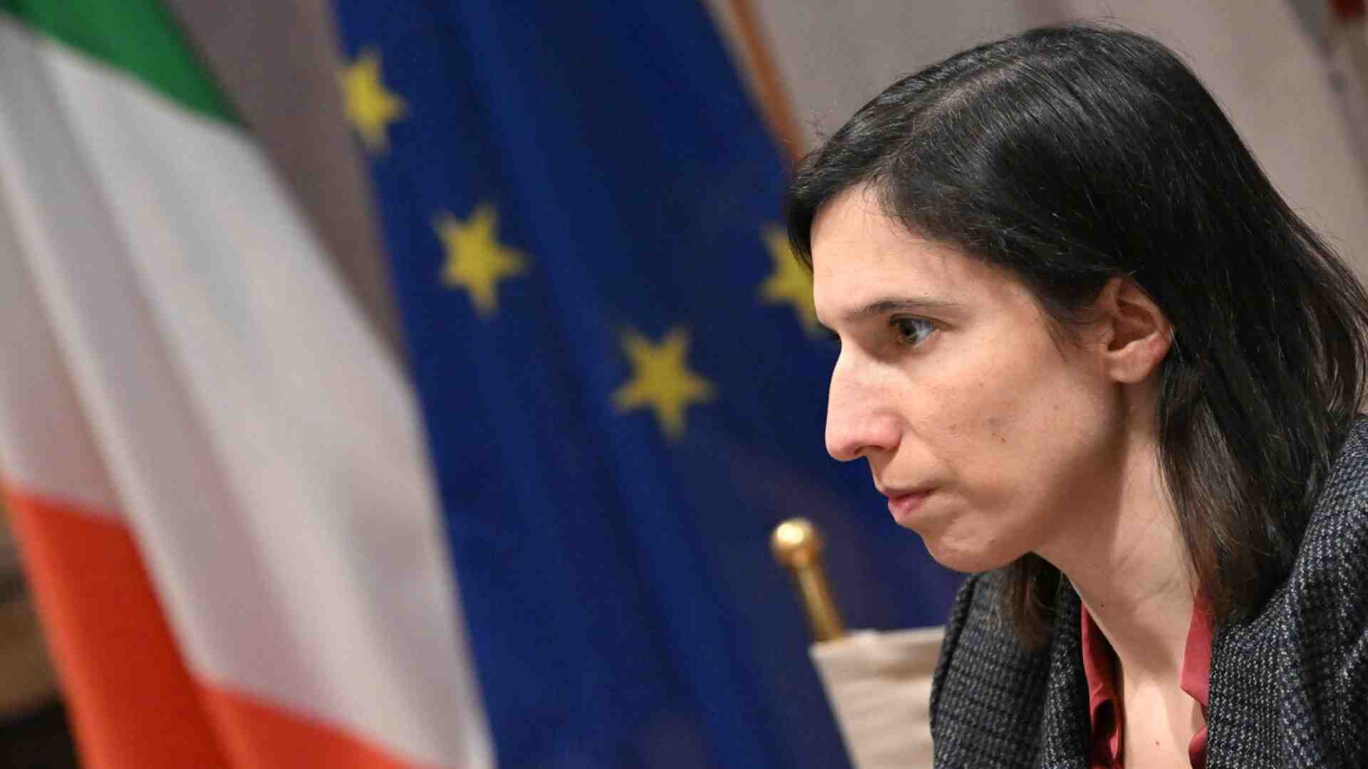 Basilicata (data per persa), Firenze, europee: le paludi del Pd