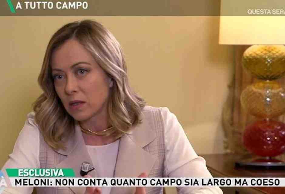 Meloni glissa su Salvini e Putin. E sul premierato attacca l'opposizione che "si scherma dietro Mattarella"