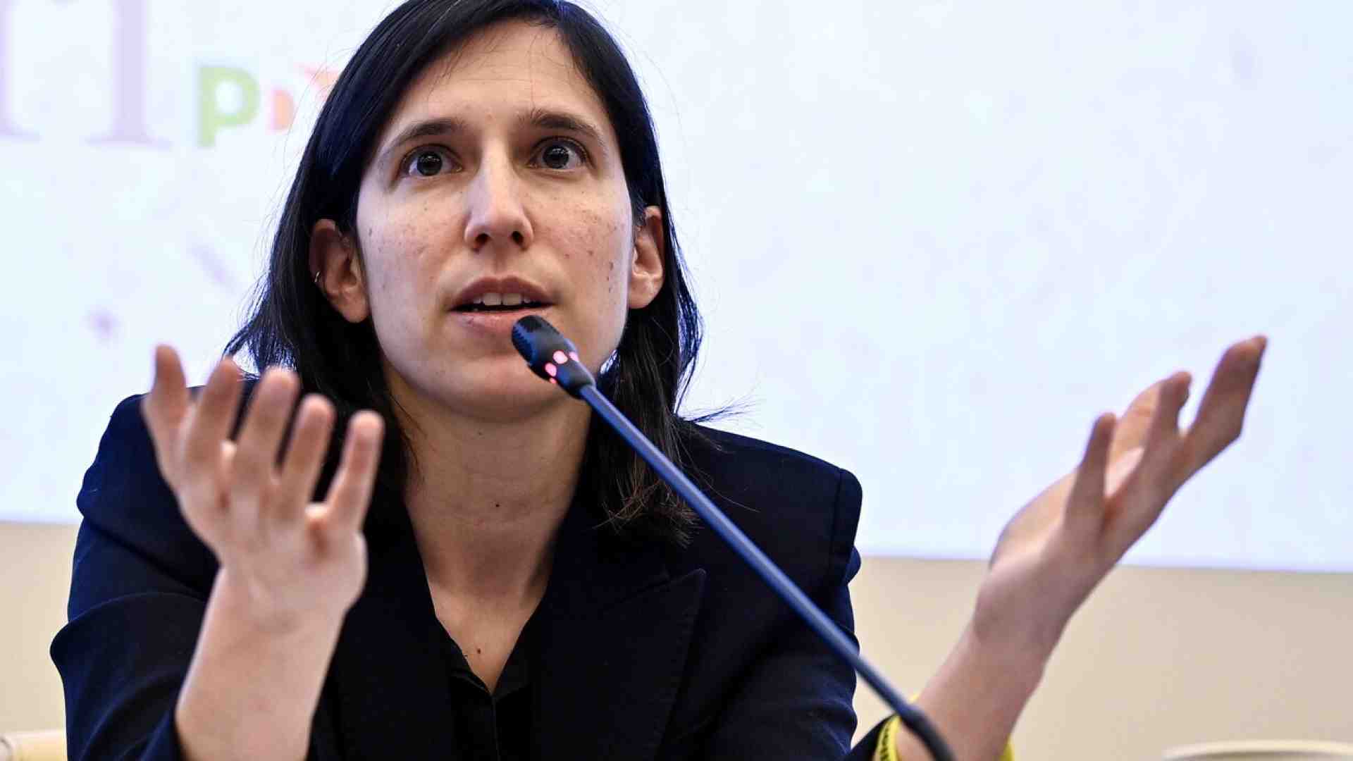 Schlein vola a Bruxelles da Schmit tra grane dem e la campagna per le europee