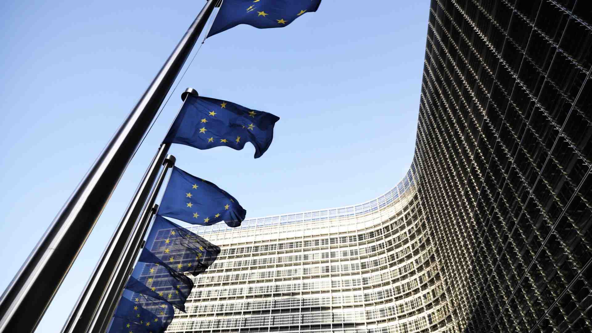 L'Unione europea si prepara a passare alla "modalità economia di guerra"