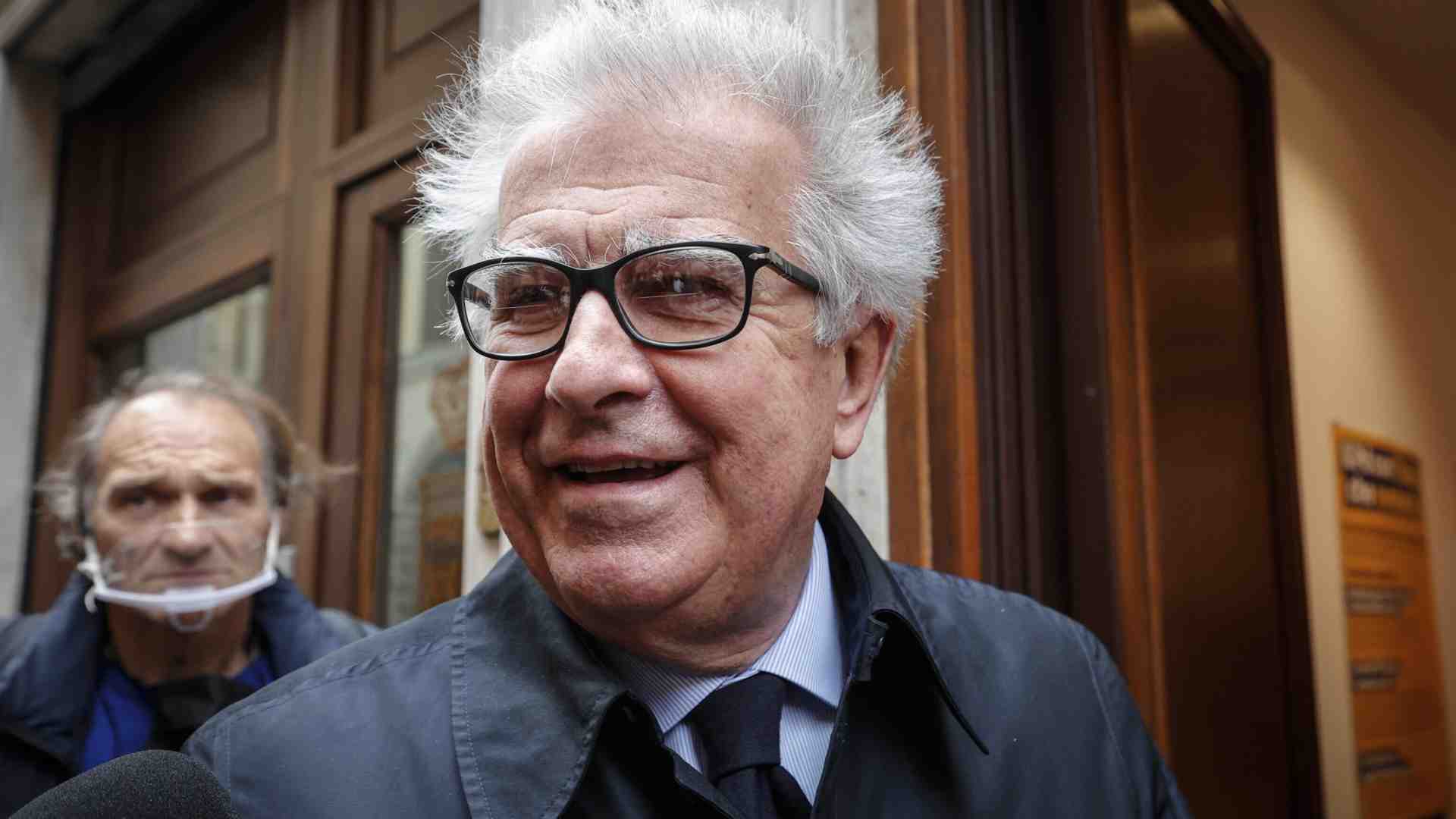 “Pd subalterno a Conte. Schlein ha dimenticato gli iscritti”. Parla Zanda