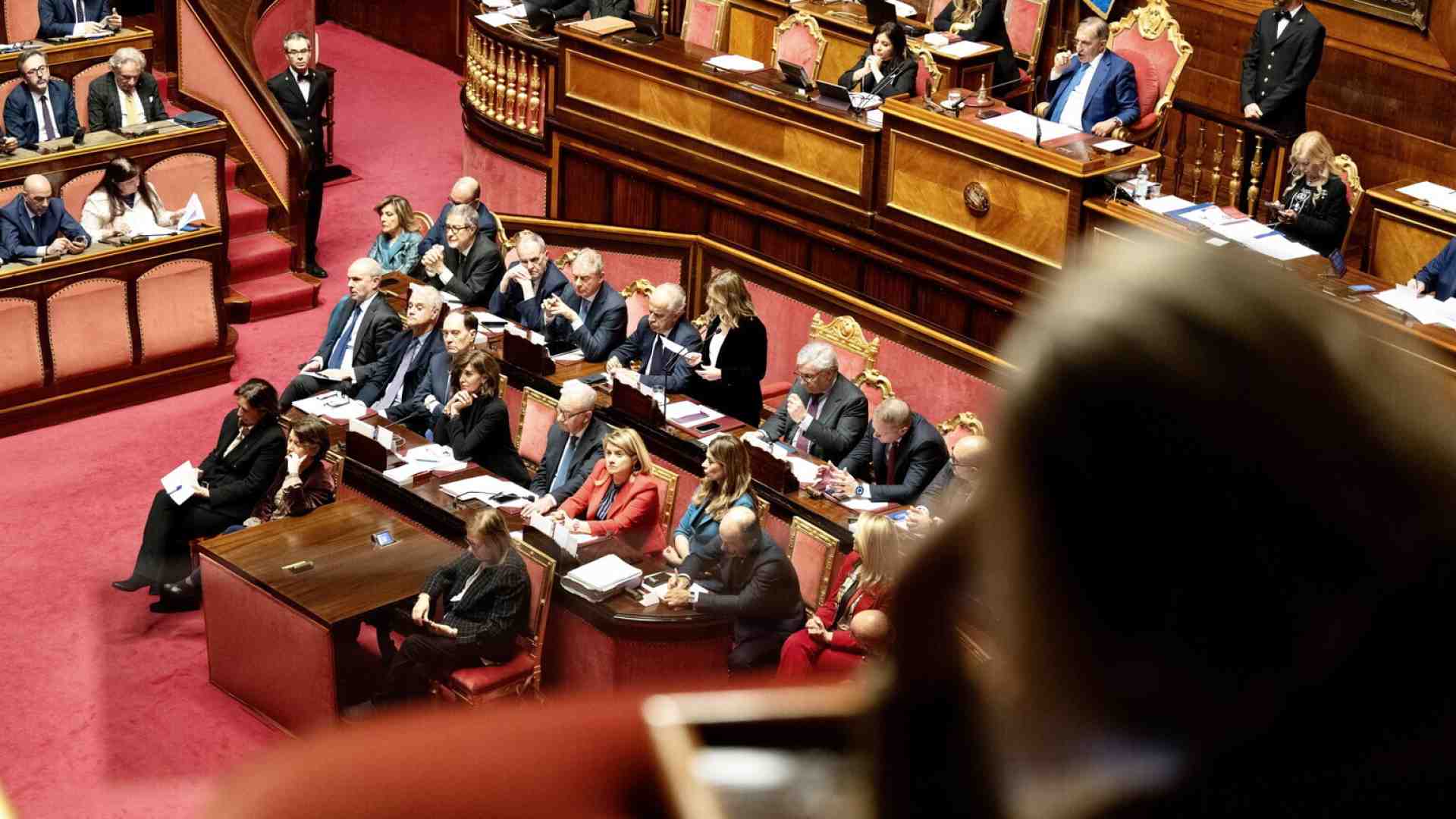 Meloni, Calenda, Renzi e Casini ieri ci hanno fatto riscoprire a cosa serve il Parlamento