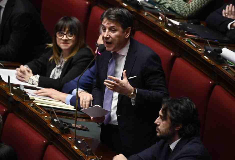 Schlein e Conte all'attacco di Meloni: gli interventi alla Camera