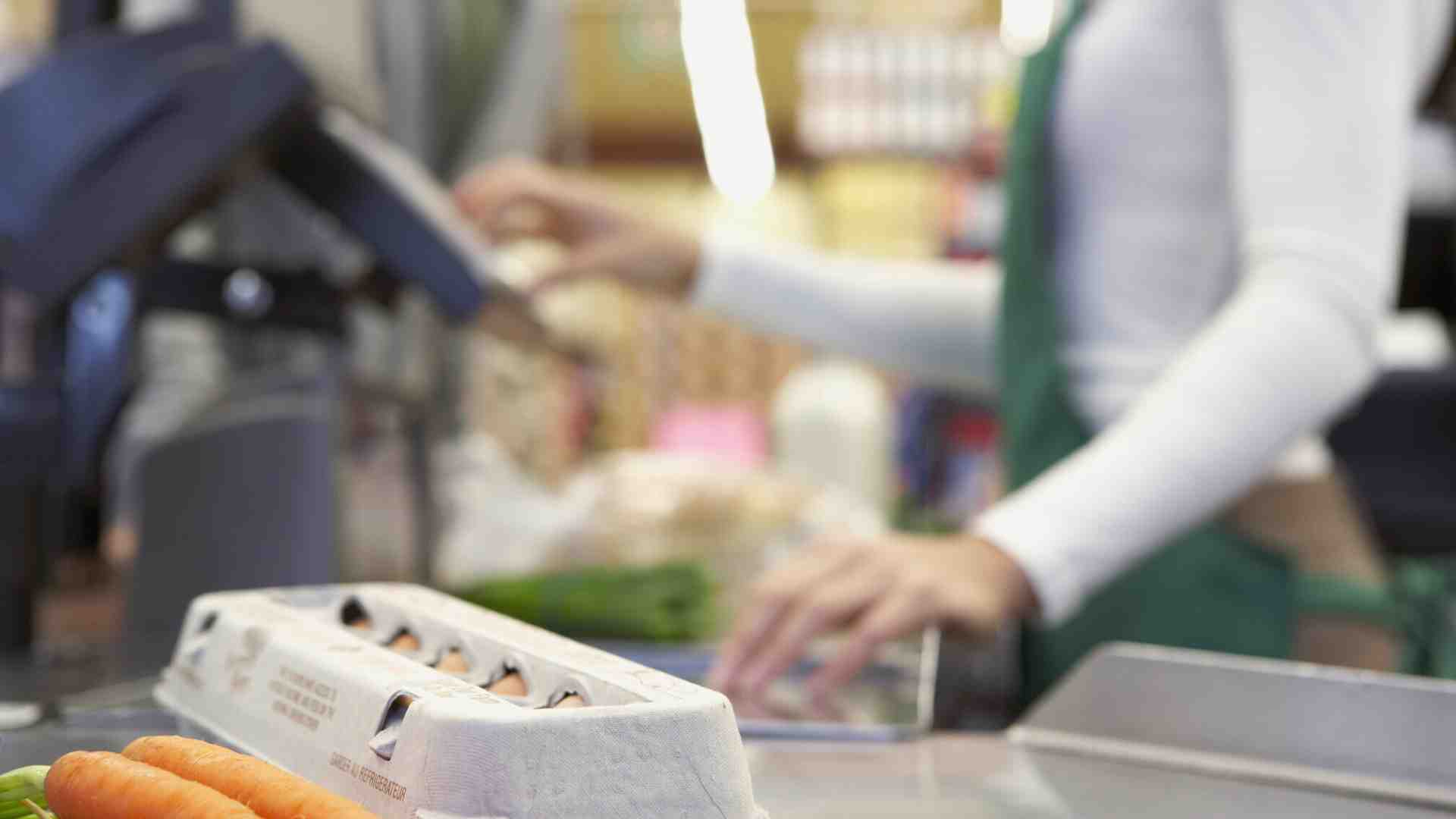 L’occupazione è forte ma le paghe sono basse: la distanza con l’Europa è sui salari