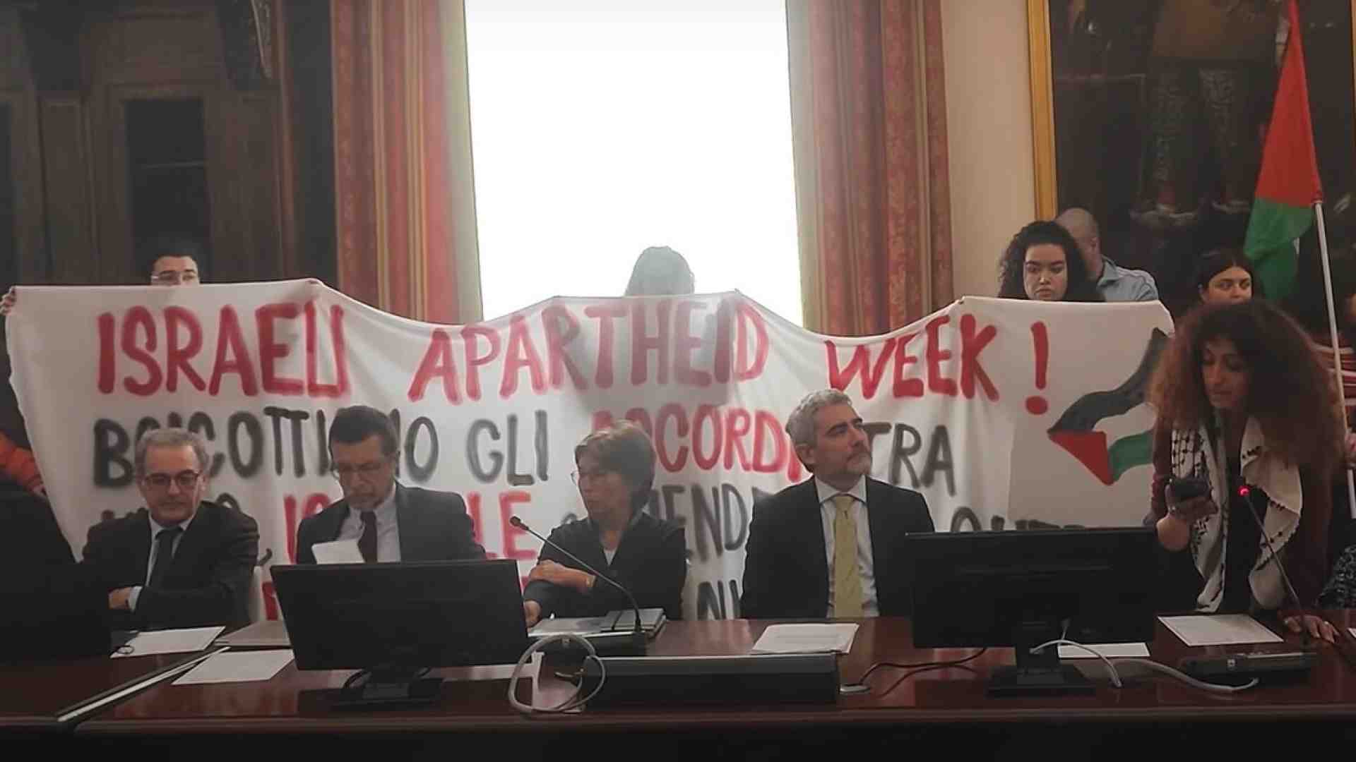 A Torino ci sono anche studenti che non vogliono rompere con Israele