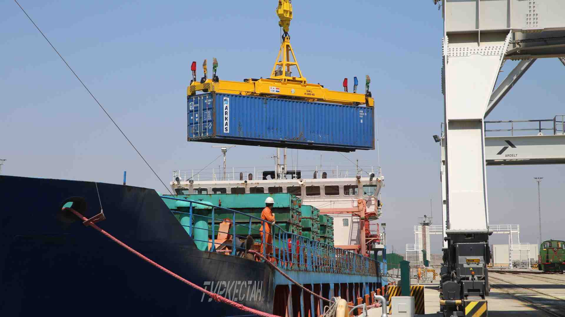 Perché per l’Ue è difficile fermare il mercato delle sanzioni eluse in Asia centrale