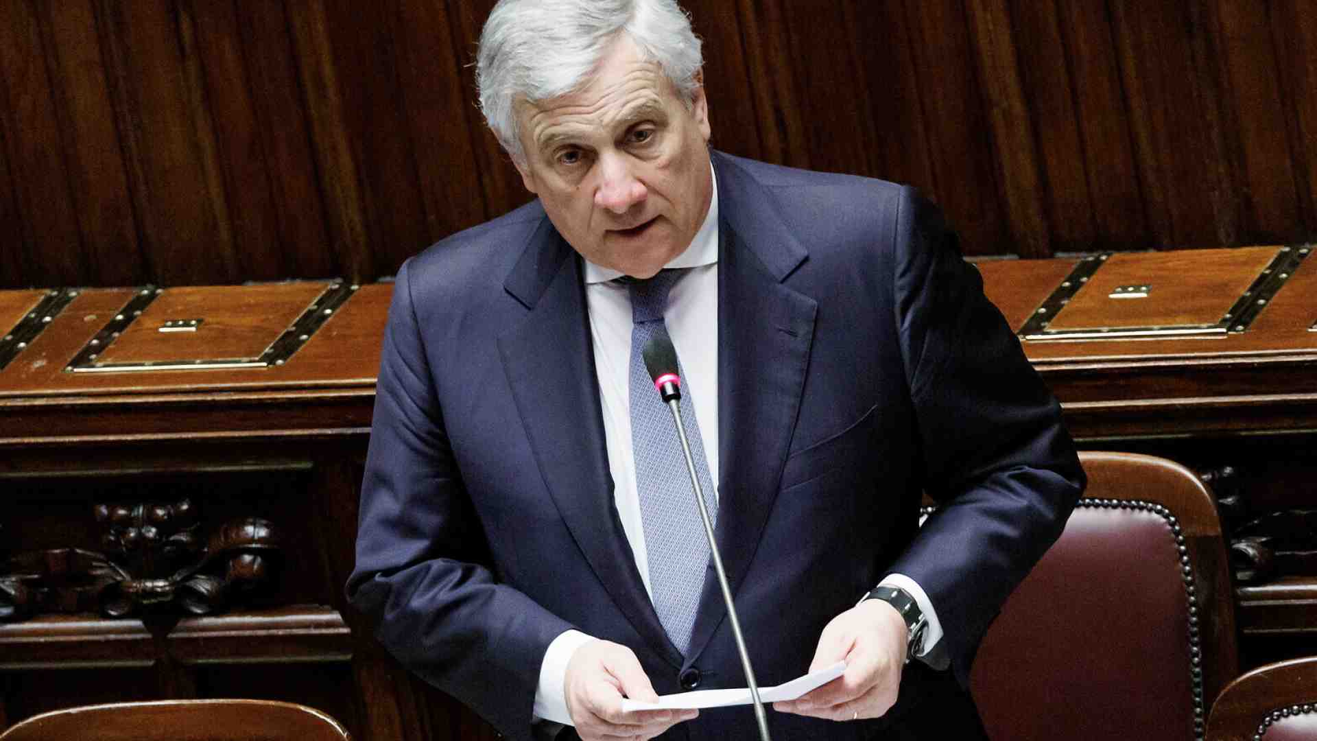 Tajani: "La centrale di Zaporizhzhia va tenuta fuori dai combattimenti"