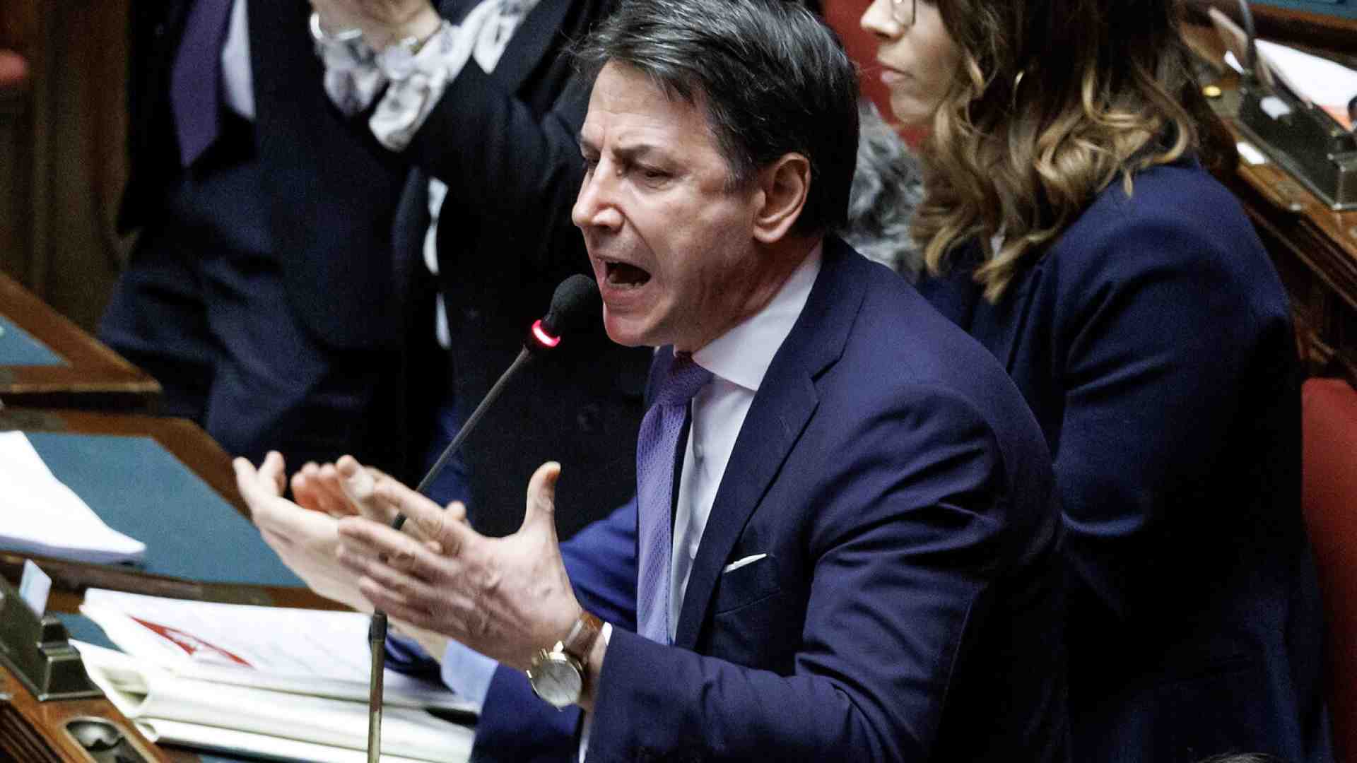 Per Conte 2 milioni di famiglie non pagano il mutuo. Un numero totalmente sballato
