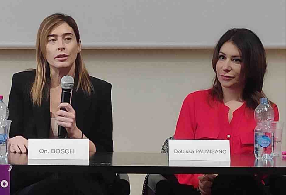 “Con Schmidt a Firenze? Ora con Saccardi. Al ballottaggio vediamo”. Parla Maria Elena Boschi