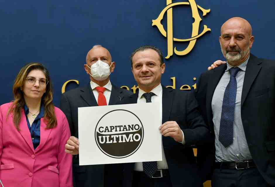 Capitano Ultimo, l'ex ministro Castelli e i leghisti delusi: la lista di Cateno De Luca per l'Europa