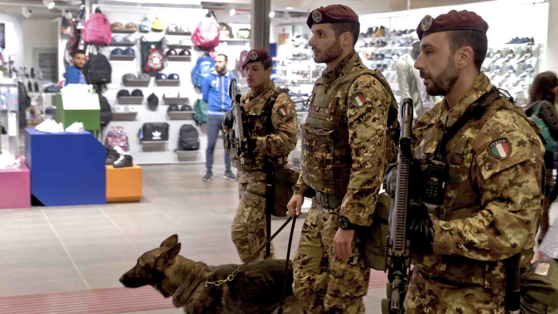 Al Viminale la riunione del comitato di sicurezza. L'Italia alza l'allerta