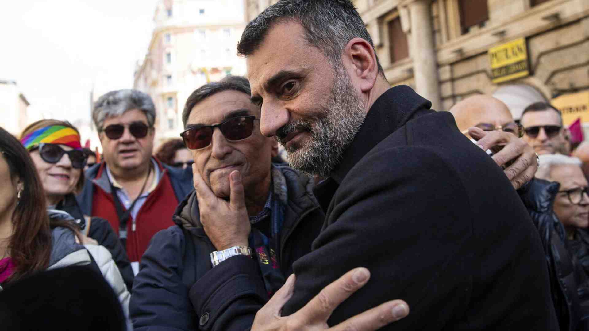 Secondo il Pd, il prefetto che giudicherà Decaro non è imparziale perché suo nipote non è (più) del Pd