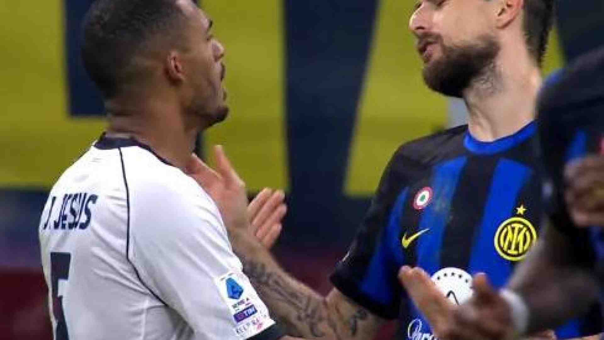 La scelta garantista su Acerbi indica una (nuova) via. La giustizia sportiva decida cosa vuole essere