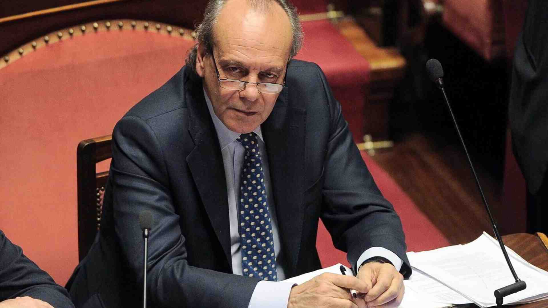 “Bene l’introduzione dei test per le toghe”. Parla l'ex ministro Nitto Palma