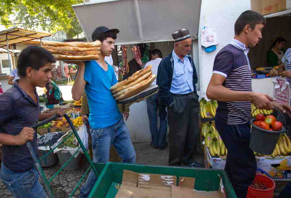 La caccia al tagico in Russia. Migranti, vessazioni e le minacce dello Stato islamico