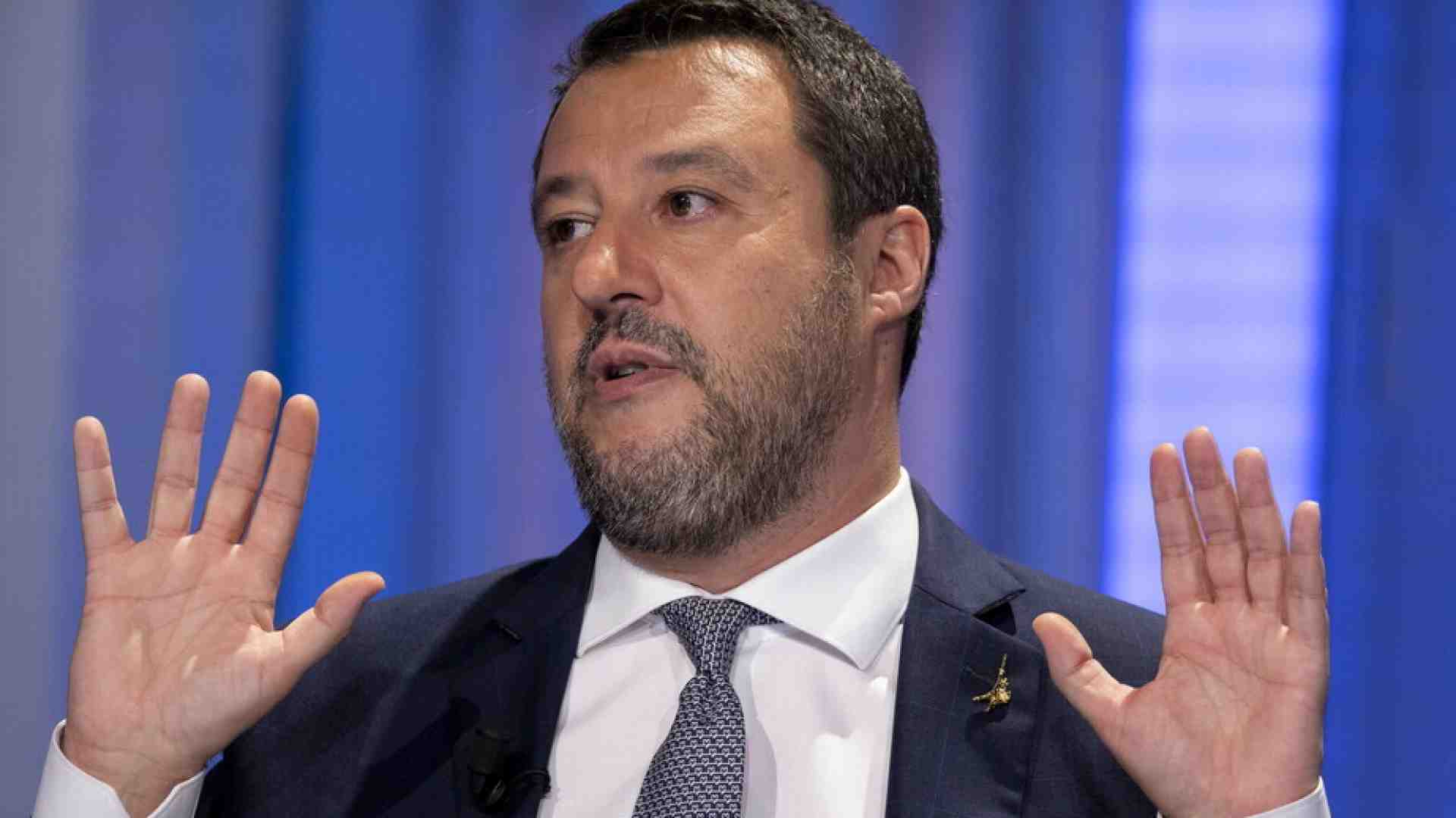 Sulla scuola di Pioltello, il ministro Salvini ignora Mattarella: "Chiusura per il Ramadam? Arretramento"