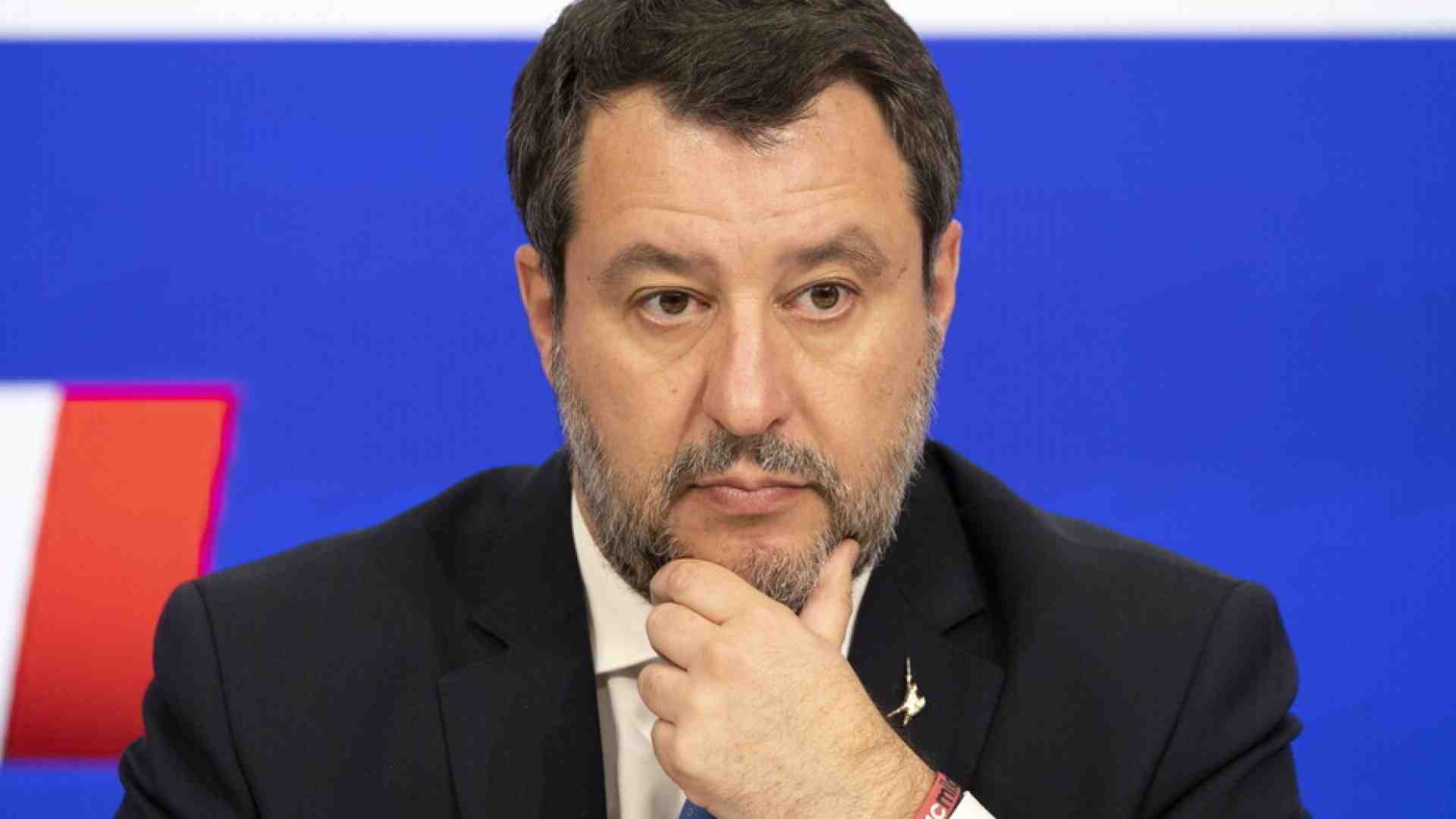 Le parole di Salvini e Valditara sugli studenti stranieri a scuola sono contro la logica e la matematica