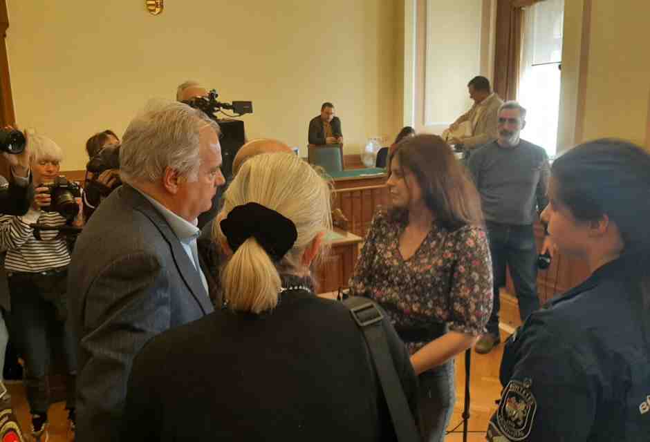 Ilaria Salis per il Pd è come Nelson Mandela