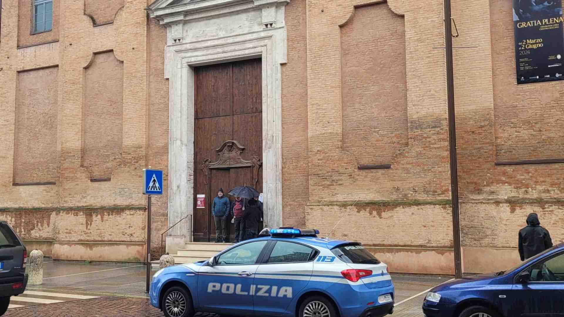 Il Venerdì santo in cui bisogna difendere la Chiesa dai cattolici
