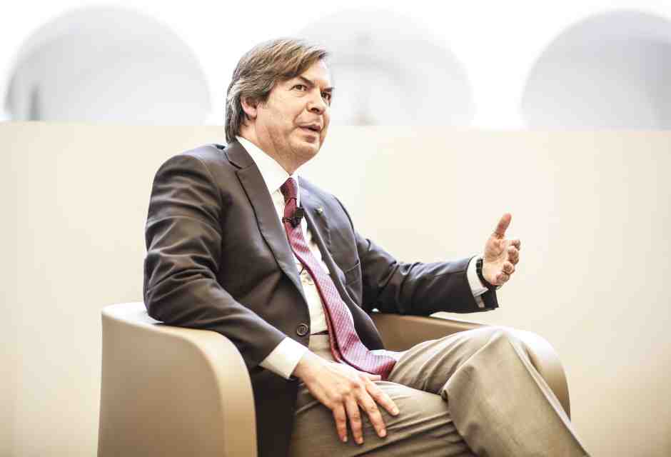 La strategia di Messina per il futuro di Intesa Sanpaolo