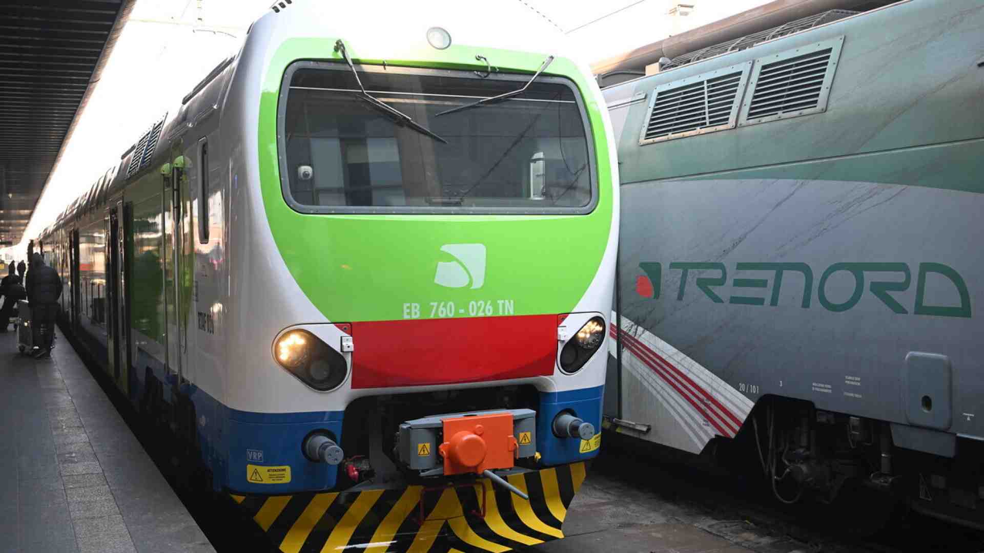 Trenord, tutte le stazioni di una Via crucis politica e gestionale