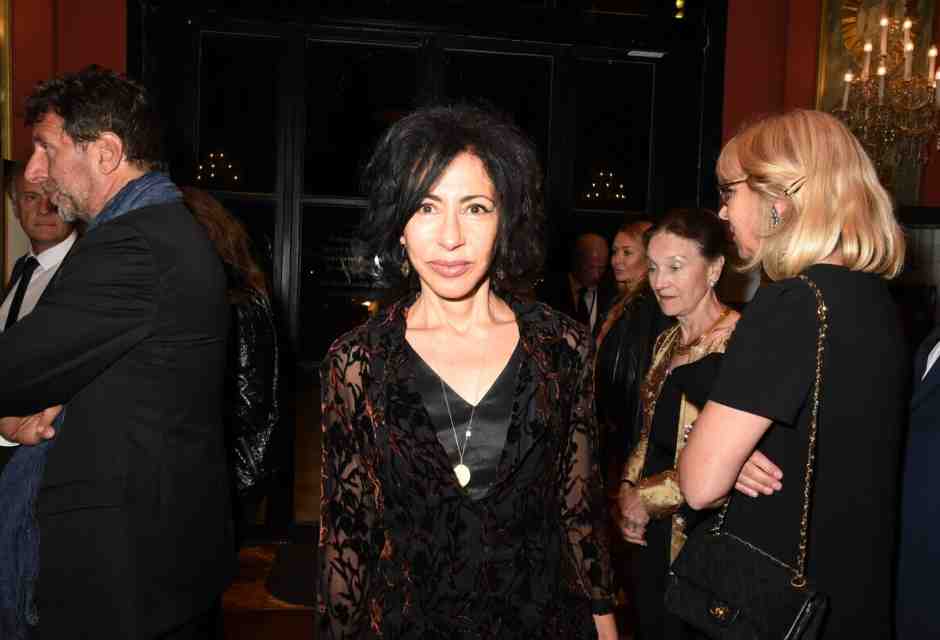 “James Brown si metteva i bigodini”: identità e follia nella pièce di Yasmina Reza