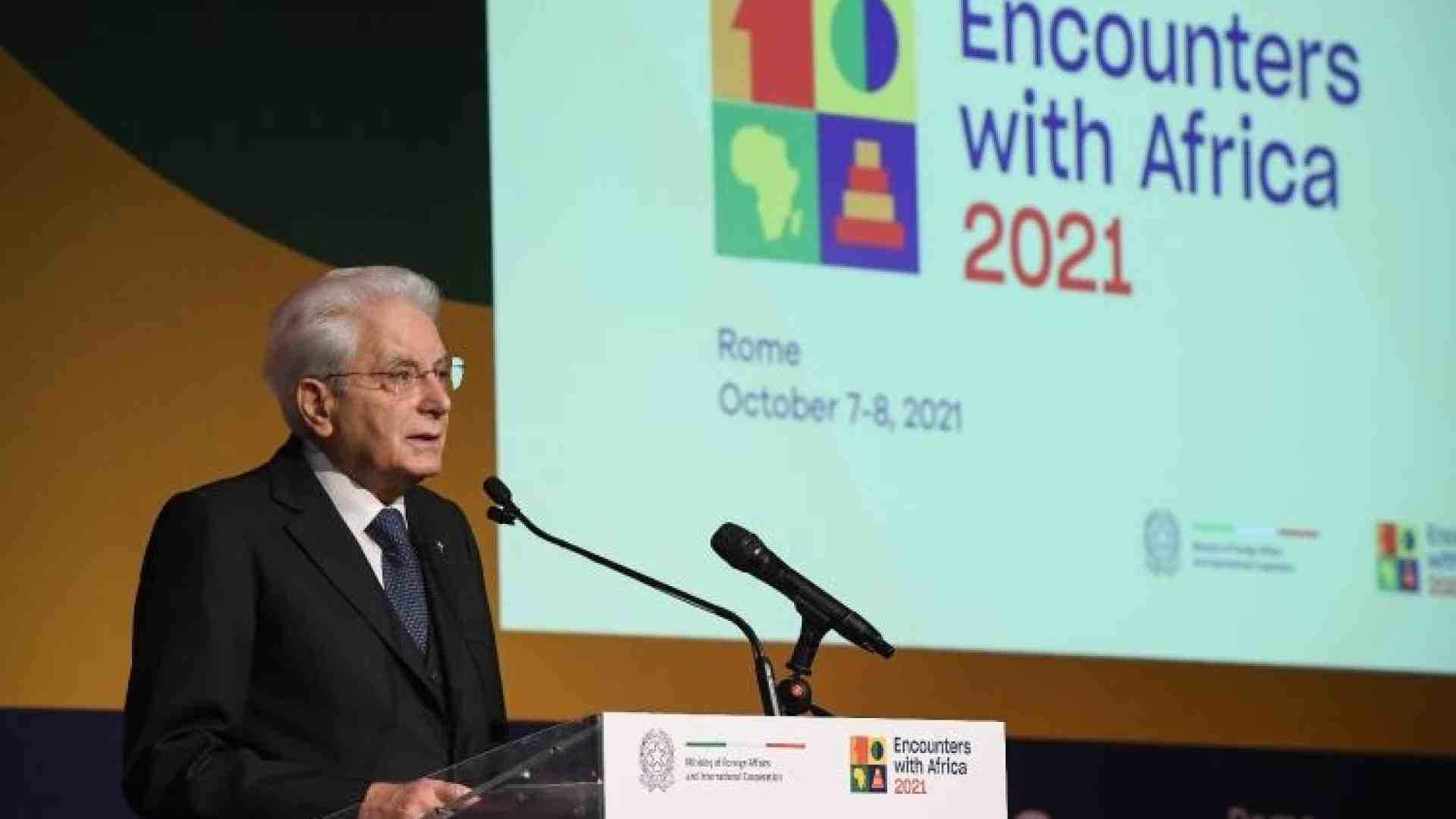 Mattarella in Costa D'Avorio e Ghana in visita al «modello Italia»