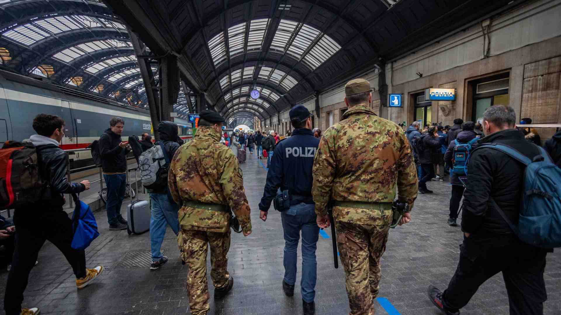 Radicalizzazione e terrorismo: chi sono i 47 clandestini espulsi dall'Italia dopo il 7 ottobre