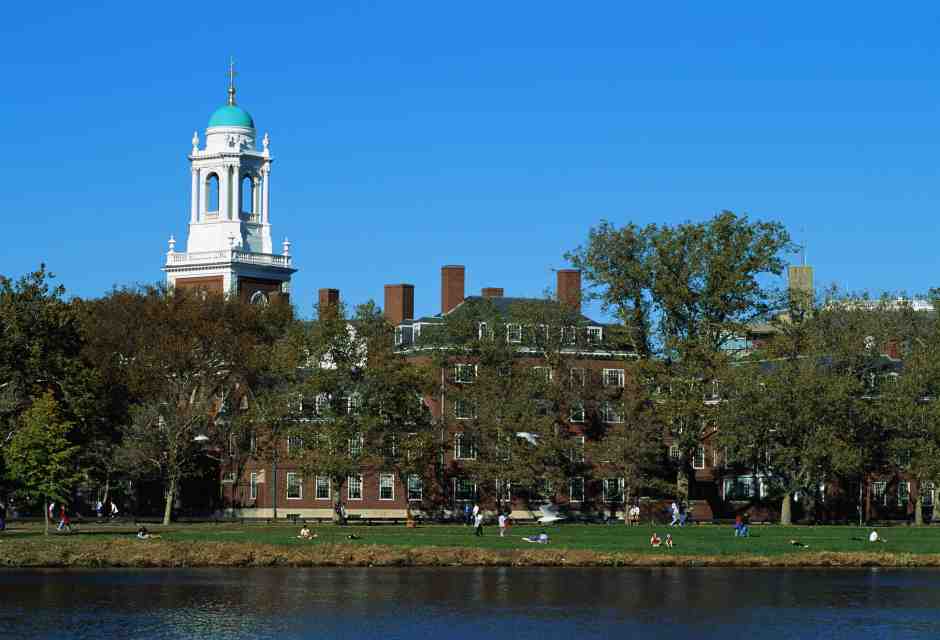 Ora ad Harvard calano le domande di iscrizione