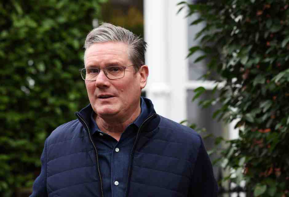 Keir Starmer elogia il riformismo di Thatcher e Blair. Obiettivo: vincere al centro