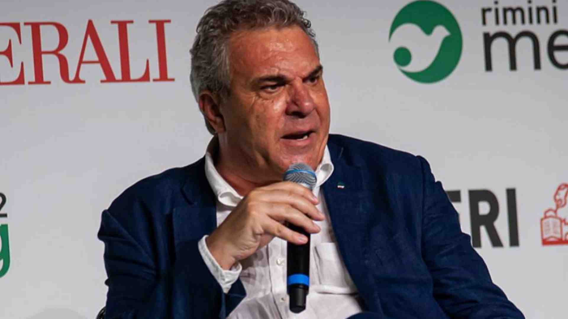 Sbarra: «Una stagione nuova lavoro-imprese. Cgil, basta feticci ideologici»