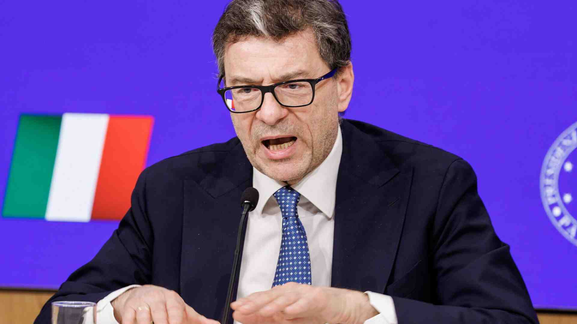 Tutto ciò che non torna nei conti fatti dal governo sul nuovo Def